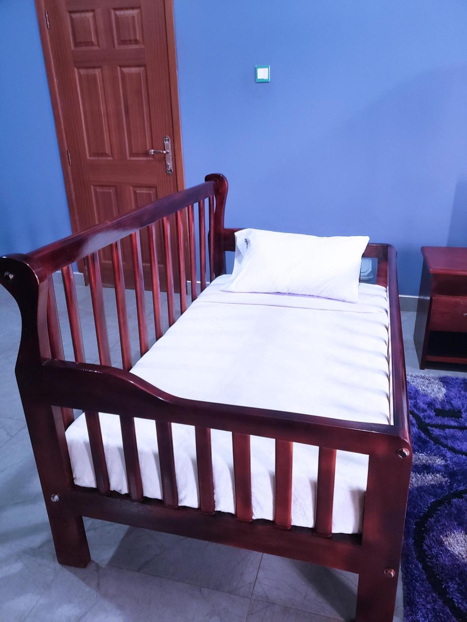 Hendo Hotel Entebbe Luaran gambar