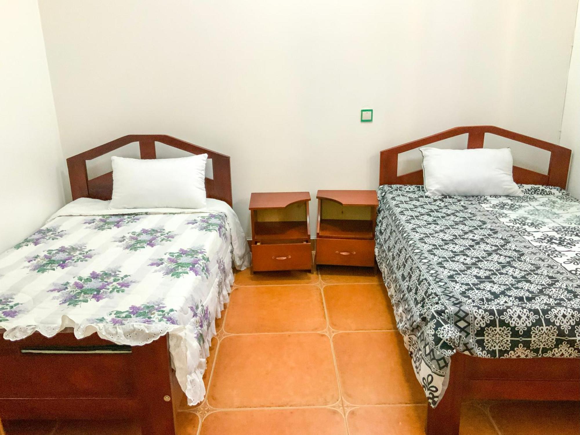 Hendo Hotel Entebbe Luaran gambar