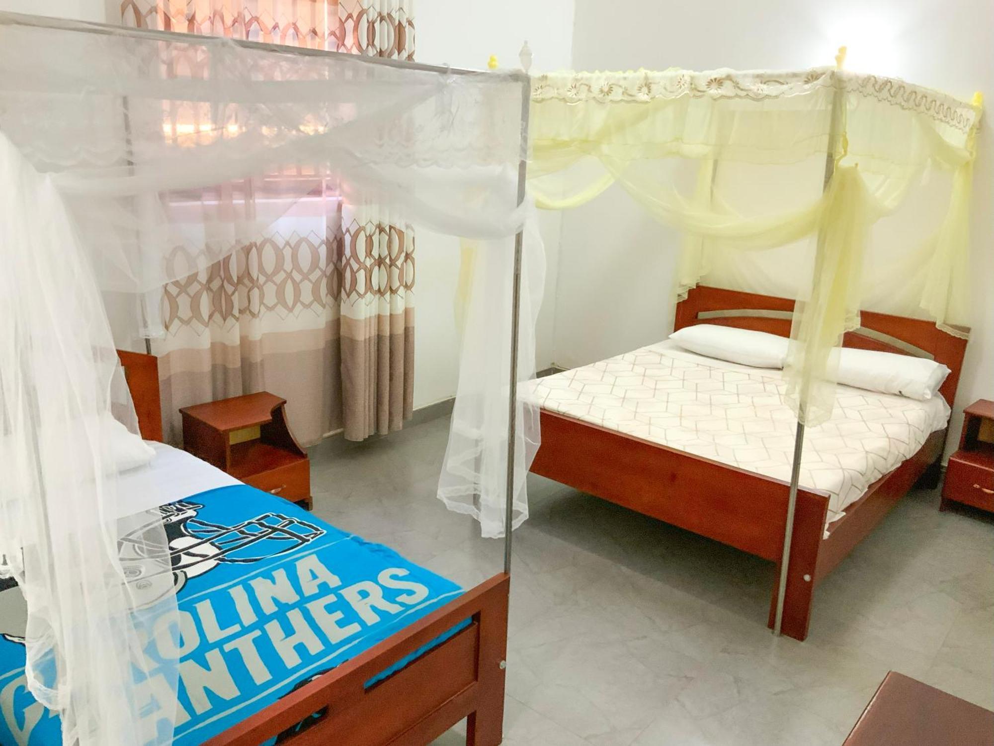 Hendo Hotel Entebbe Luaran gambar