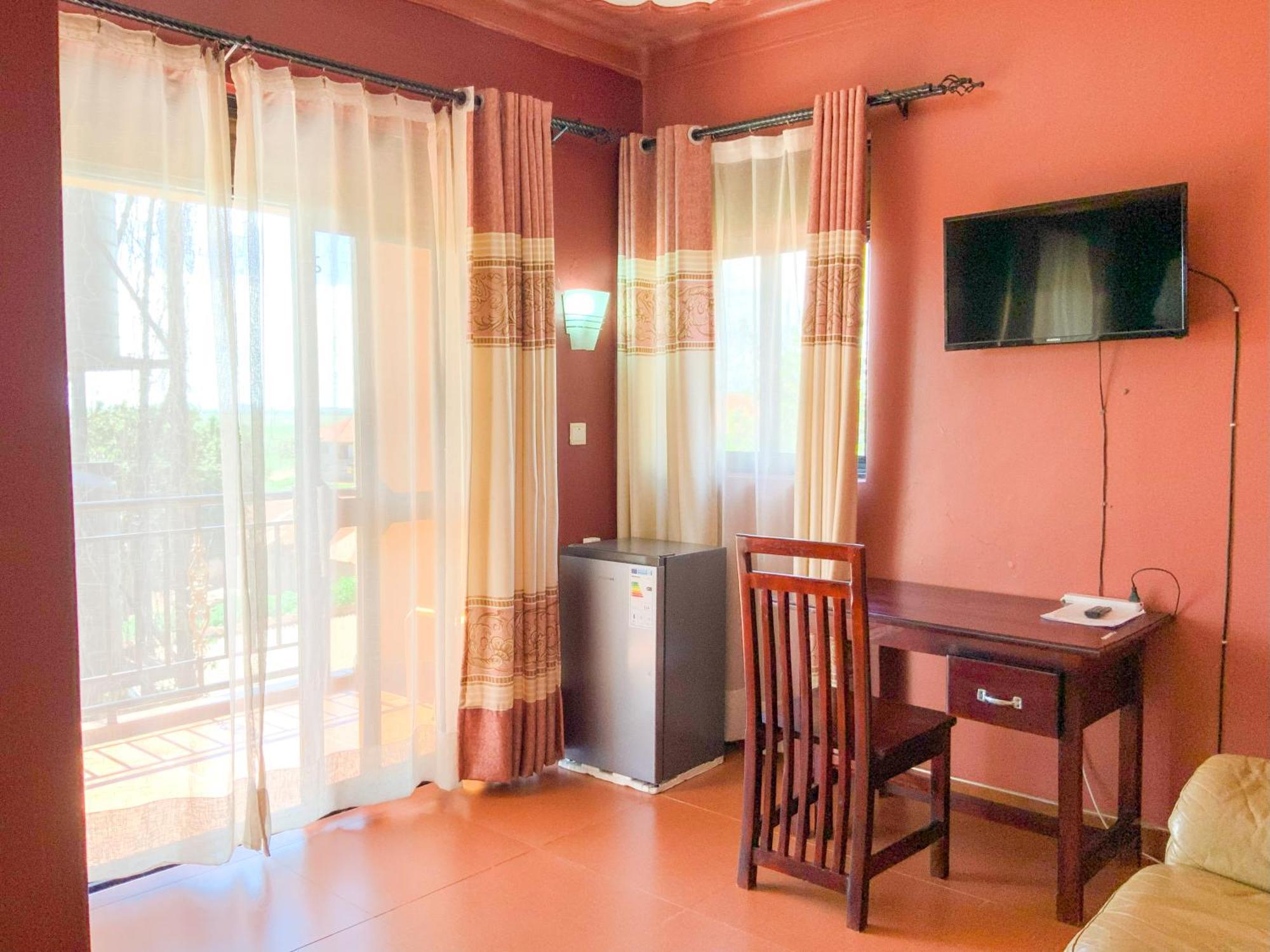 Hendo Hotel Entebbe Luaran gambar