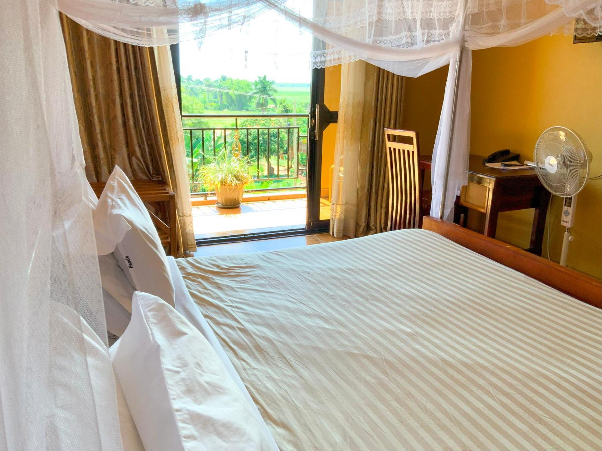 Hendo Hotel Entebbe Luaran gambar
