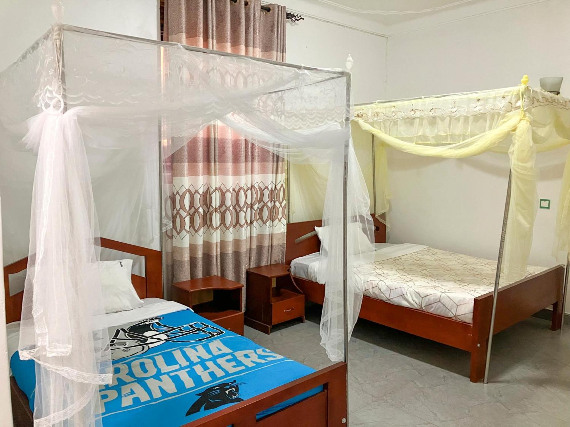 Hendo Hotel Entebbe Luaran gambar