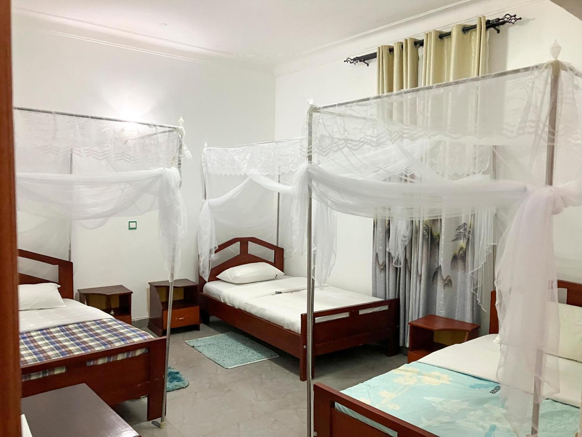 Hendo Hotel Entebbe Luaran gambar